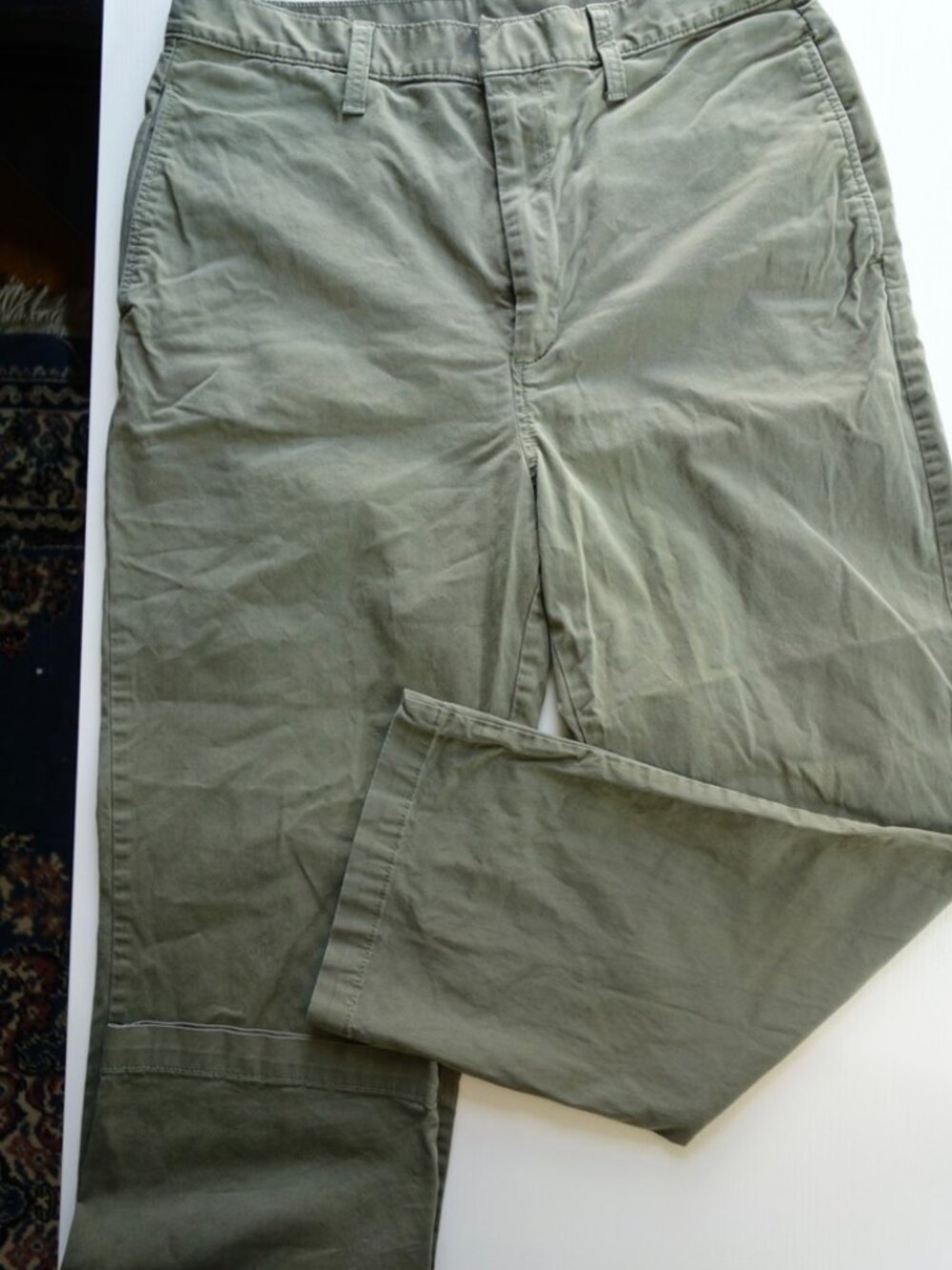 Calvin Klein Green Pants Size 32